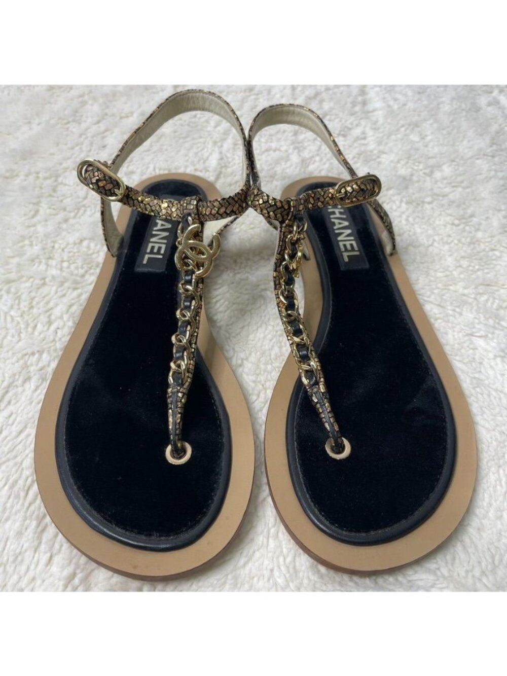 Chanel Chain Thong Sandals Goatskin Suede Black Gold CC Logo Size 37.5 Rare